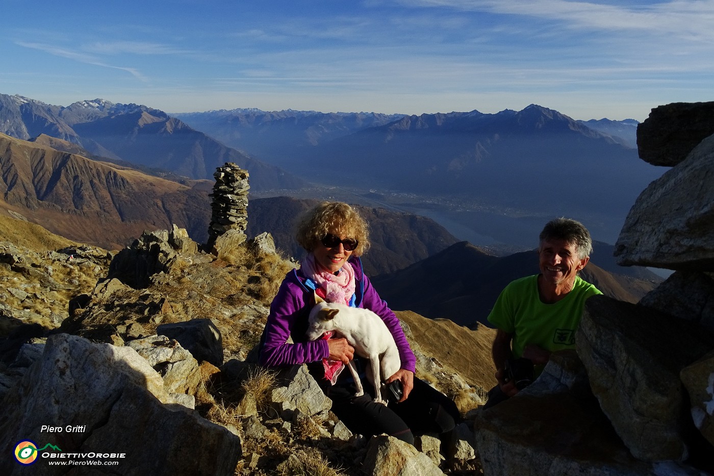 63 In vetta al Monte Duria (2264 m).JPG